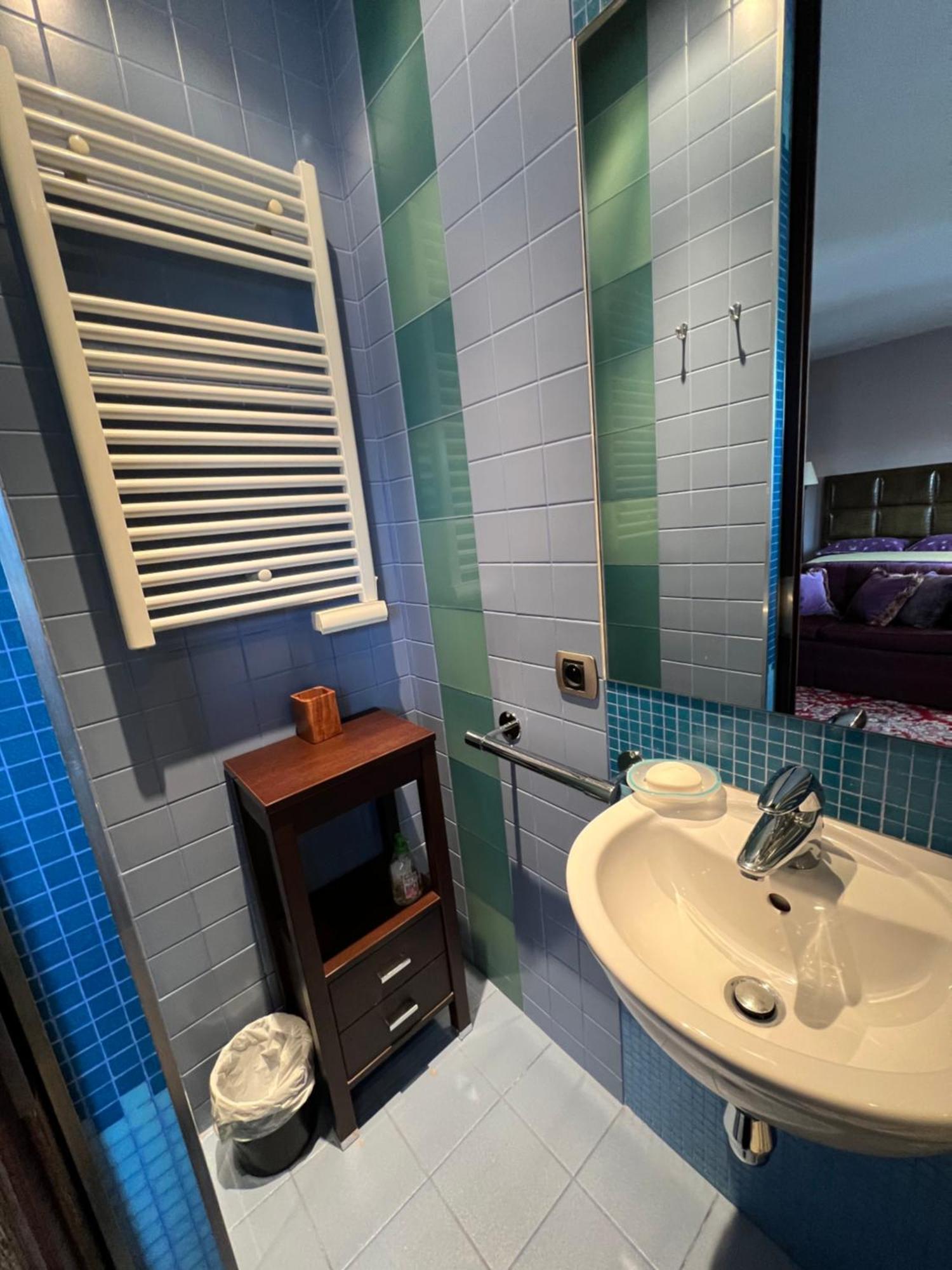 Studio Dans Le Quartier Luxe ヌイイ＝シュル＝セーヌ エクステリア 写真